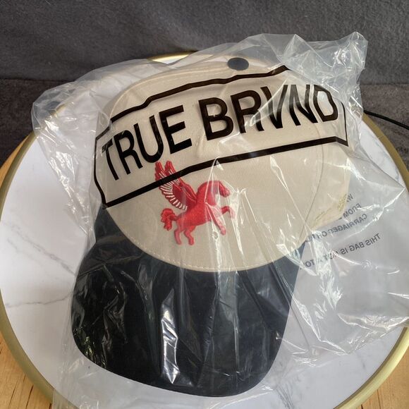 TRUE BRVND Pegasus Snapback Dallas Hat Never Used White Black Red Limited Editio - Picture 9 of 9